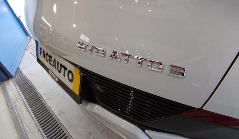BYD ATTO 3 completo