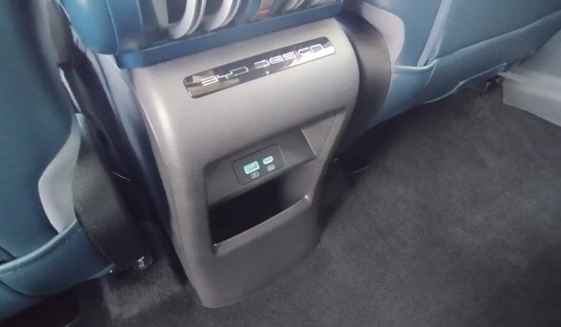BYD ATTO 3 completo