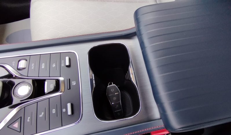 BYD ATTO 3 completo