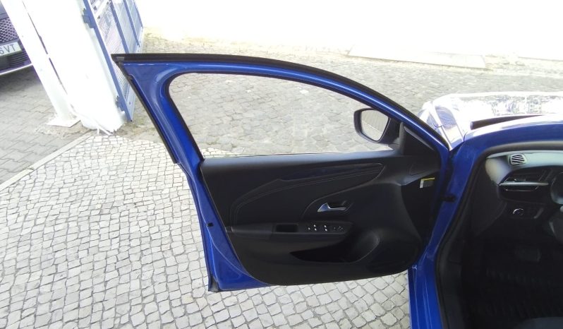 Opel e-Corsa completo