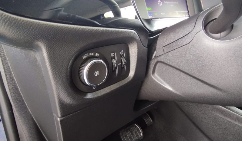 Opel e-Corsa completo