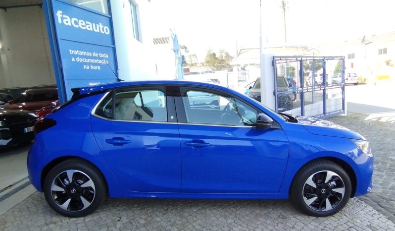 Opel e-Corsa completo