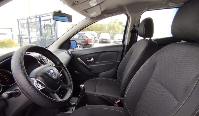 Dacia Logan completo