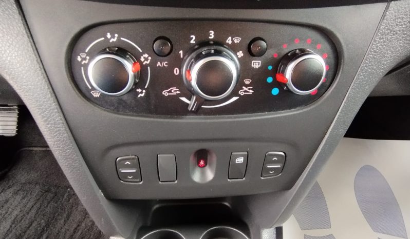 Dacia Logan completo