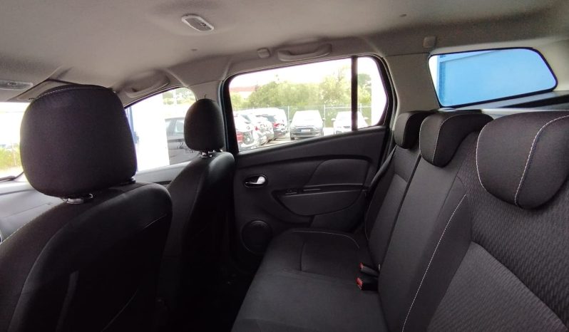 Dacia Logan completo