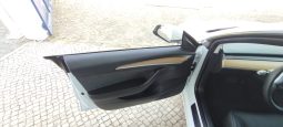 Tesla Model 3 completo
