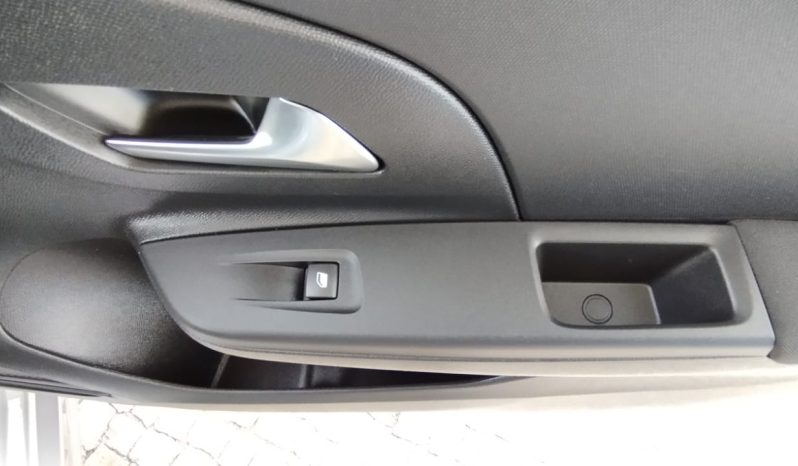 Opel e-Corsa completo