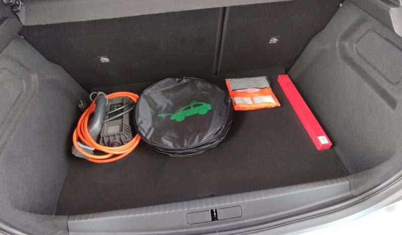 Opel e-Corsa completo