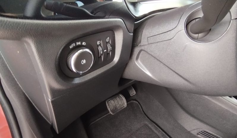 Opel e-Corsa completo