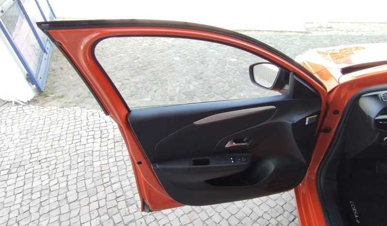 Opel e-Corsa completo