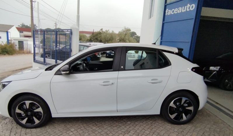 Opel e-Corsa completo