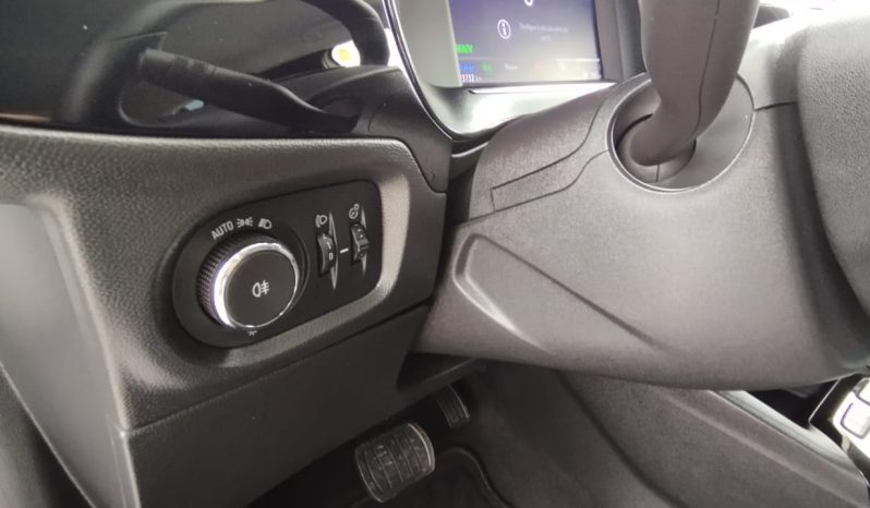 Opel e-Corsa completo