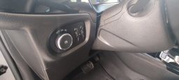 Opel Corsa-E completo