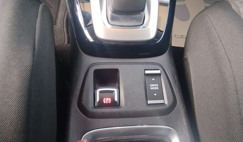 Opel Corsa-E completo