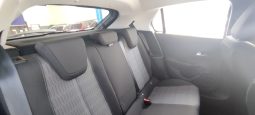 Opel Corsa-E completo