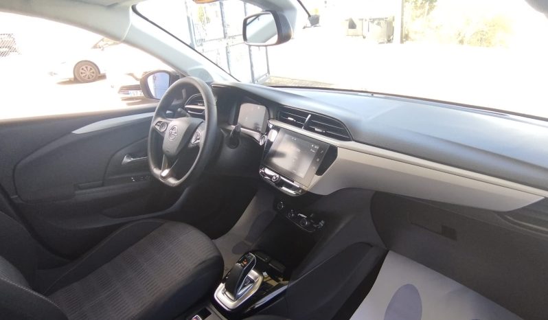 Opel Corsa-E completo