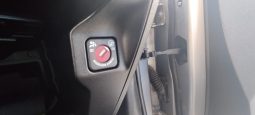 Opel Corsa-E completo