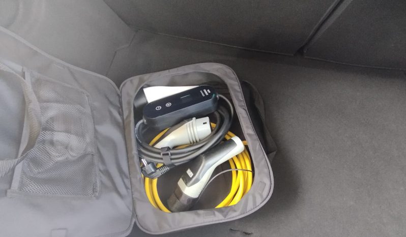 Opel Corsa-E completo