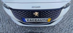 Peugeot e-208 completo