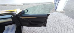 Tesla model 3 completo