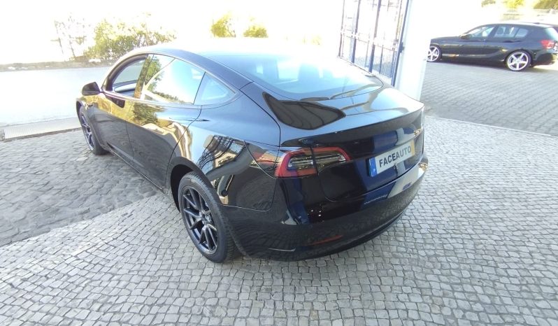 Tesla model 3 completo