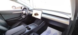 Tesla model 3 completo