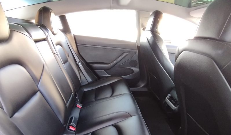 Tesla model 3 completo