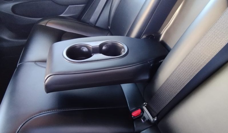 Tesla model 3 completo