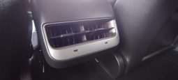Tesla model 3 completo