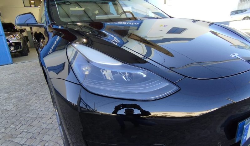 Tesla model 3 completo