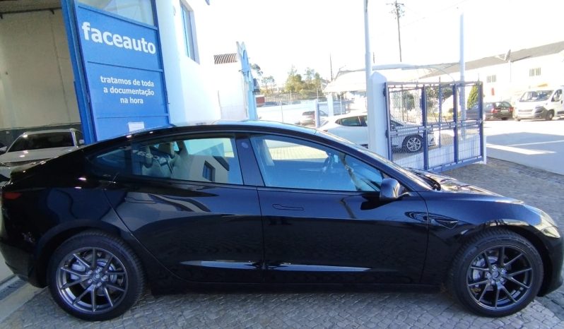 Tesla model 3 completo