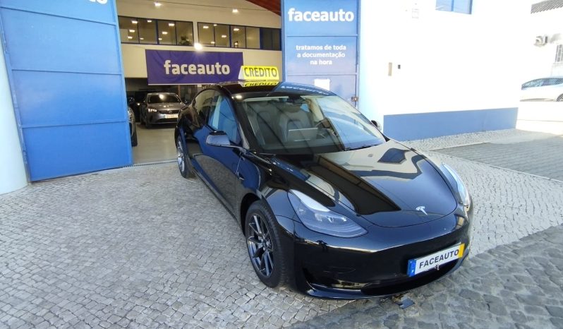 Tesla model 3 completo