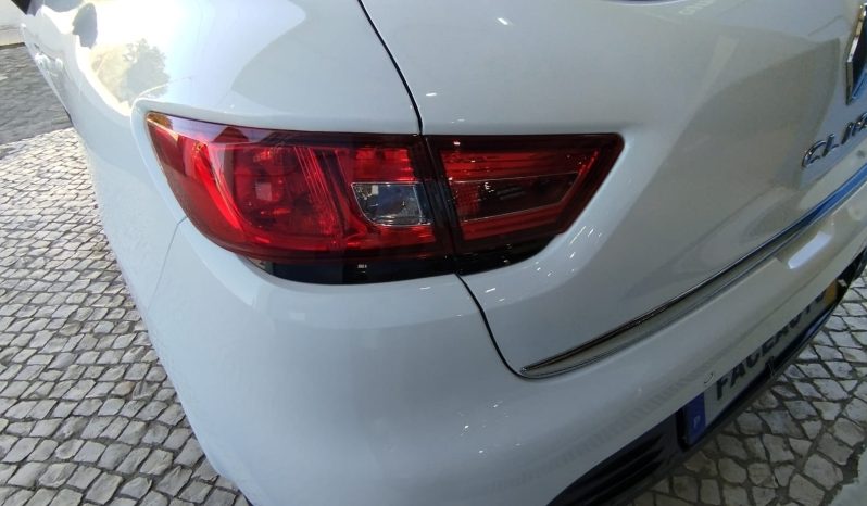 Renault Clio completo