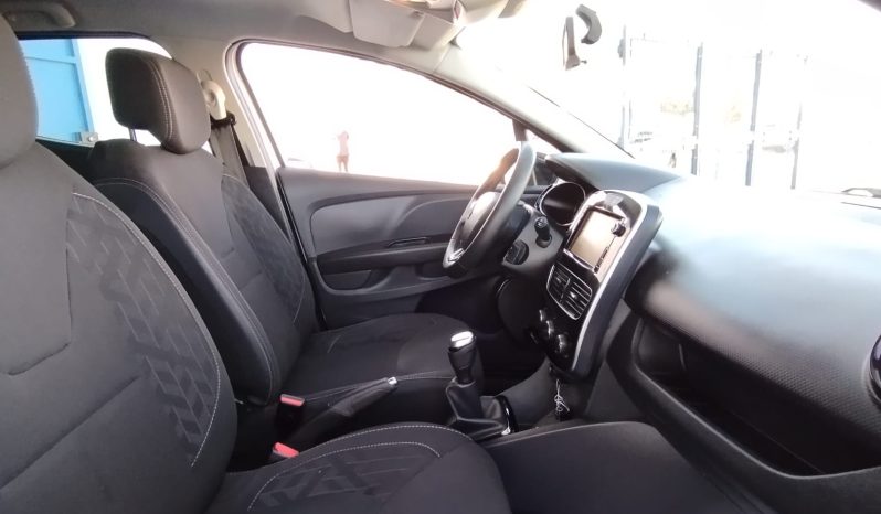 Renault Clio completo