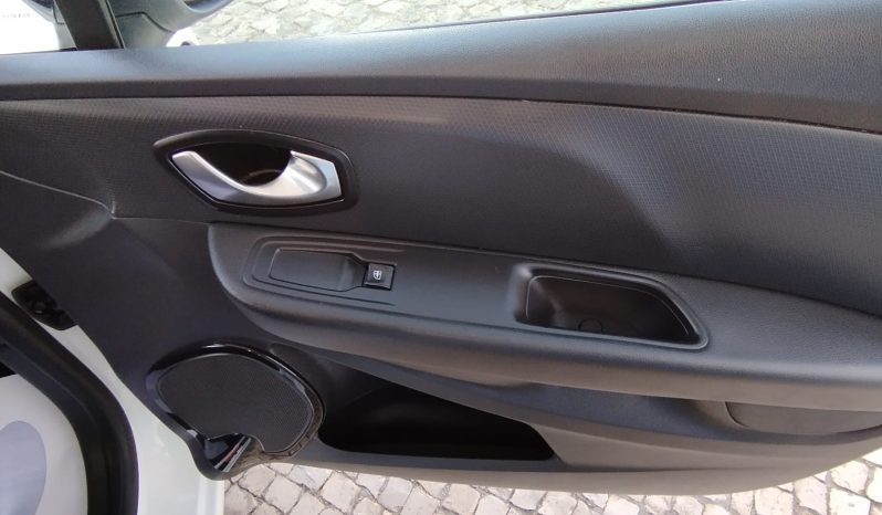 Renault Clio completo