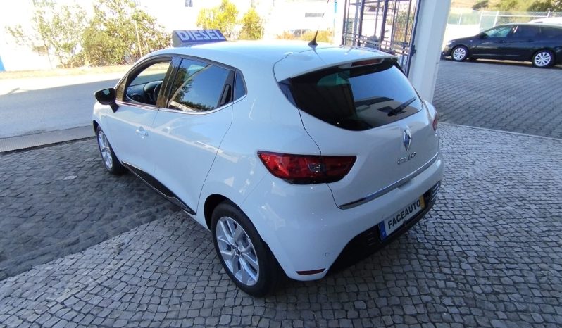 Renault Clio completo