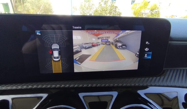 Mercedes CLA 180 completo