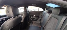 Mercedes CLA 180 completo