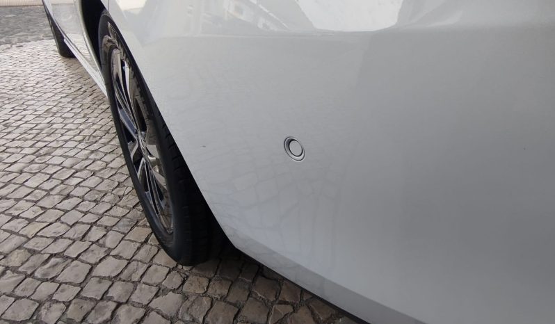 Mercedes CLA 180 completo