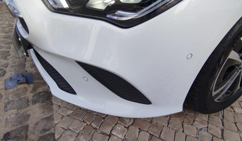 Mercedes CLA 180 completo