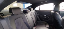 Mercedes CLA 180 completo