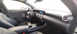 Mercedes CLA 180 completo