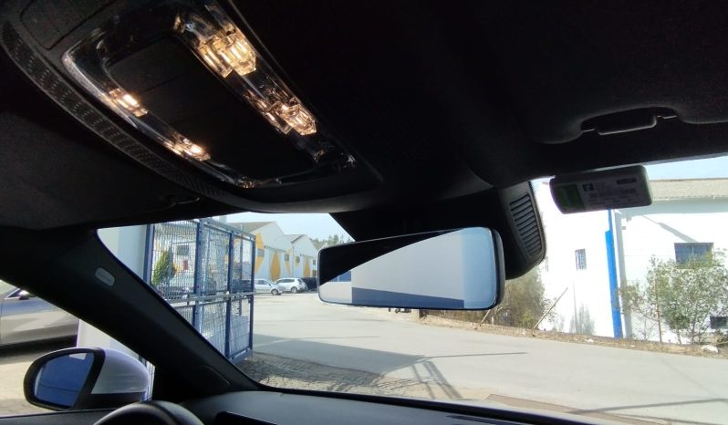 Mercedes CLA 180 completo