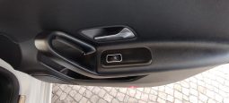 Mercedes CLA 180 completo