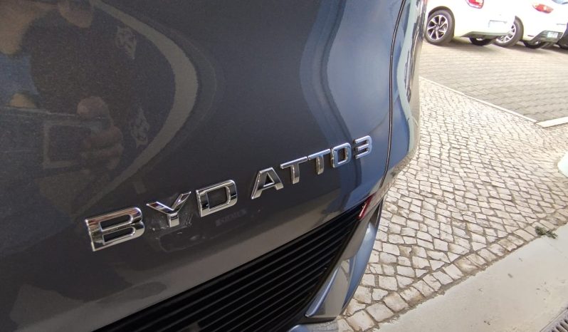 BYD ATTO 3 completo
