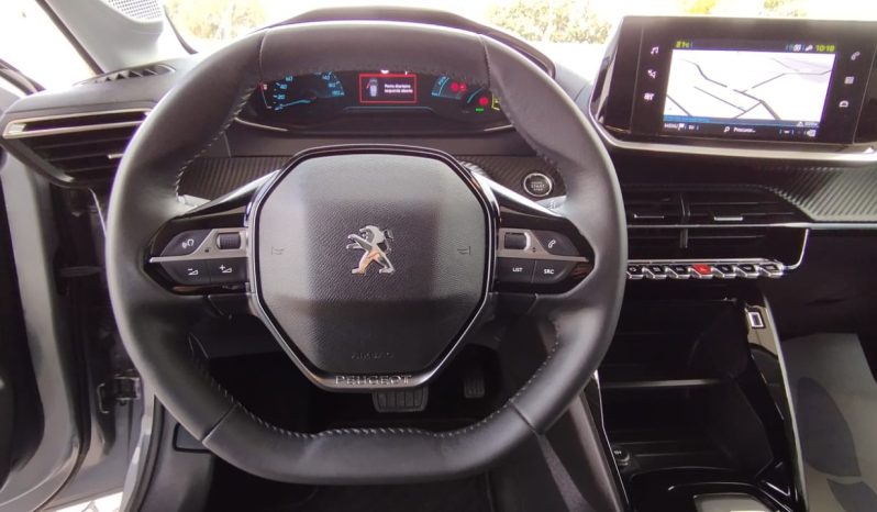 Peugeot e-208 completo