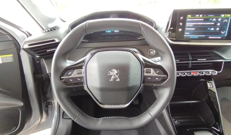 Peugeot e-208 completo