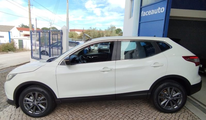 Nissan Qashqai completo