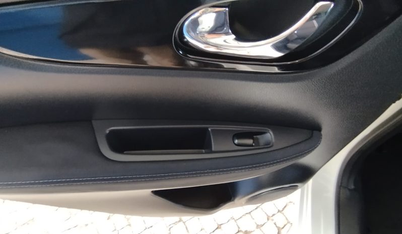 Nissan Qashqai completo