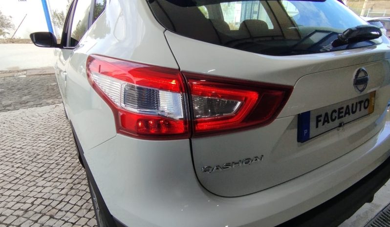 Nissan Qashqai completo